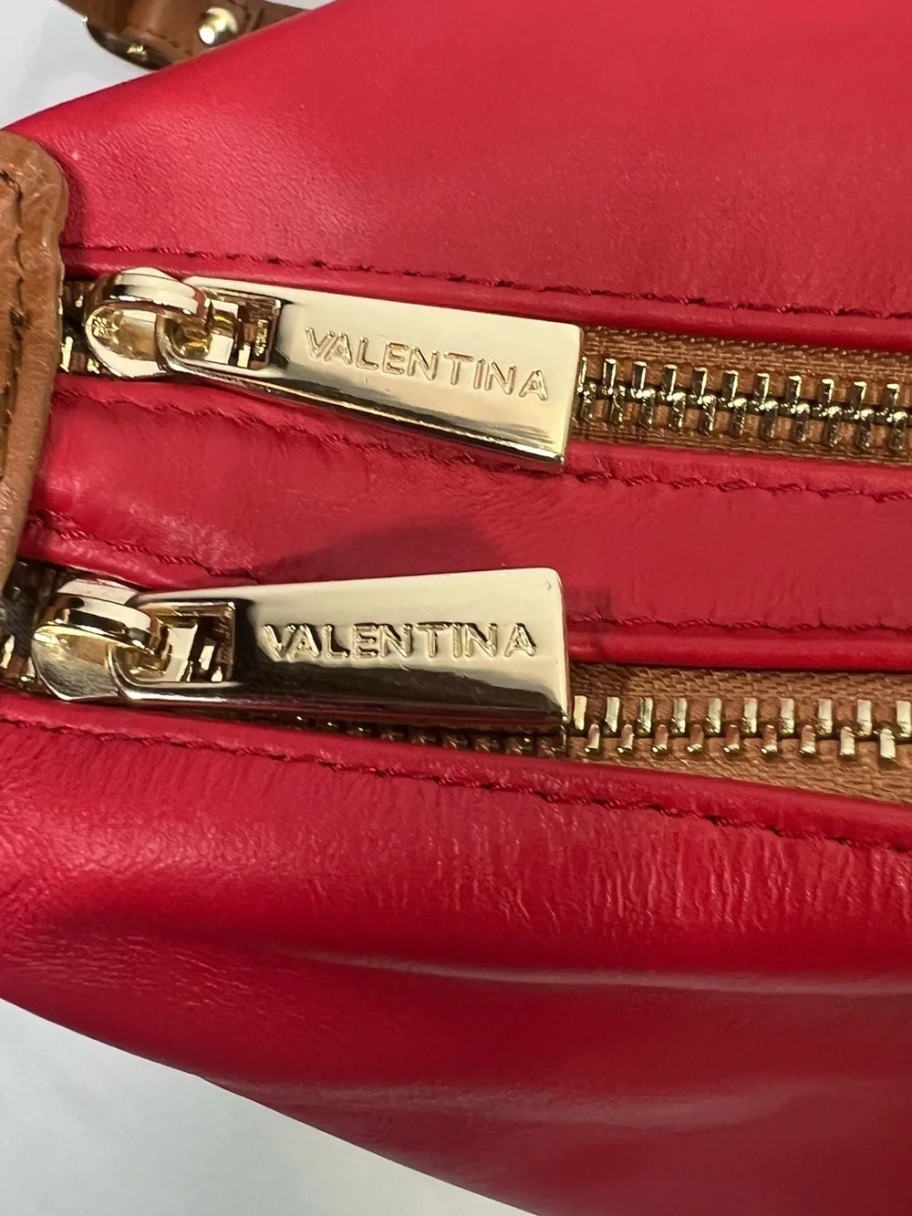Vintage Valentina Italian Leather Convertible Backpack Bucket Bag Red/Tan